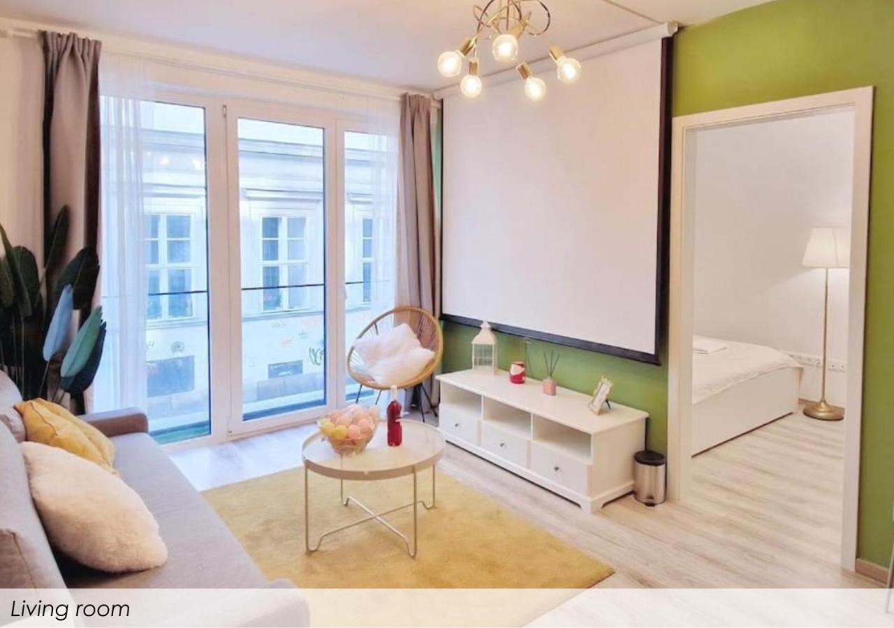 A104 - Liberty Bridge Projection Home With Free Parking ブダペスト エクステリア 写真